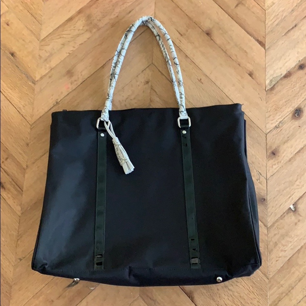 Black portfolio / weekend bag, lightweight fabric